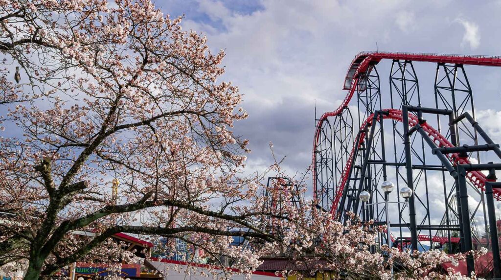 Fujikyu-Highland-Japan