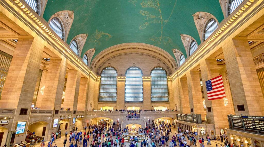 Grand Central Terminal, New York-Worthy-Travel-Spots-to-Visit-in-2025